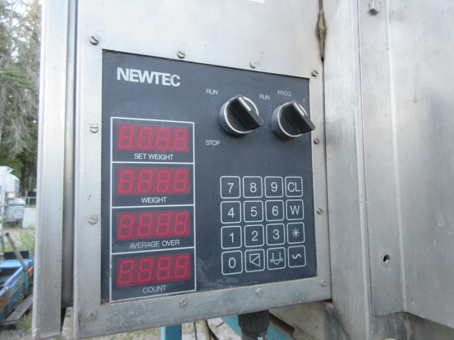 6286 Newtec 2000 linear weigher