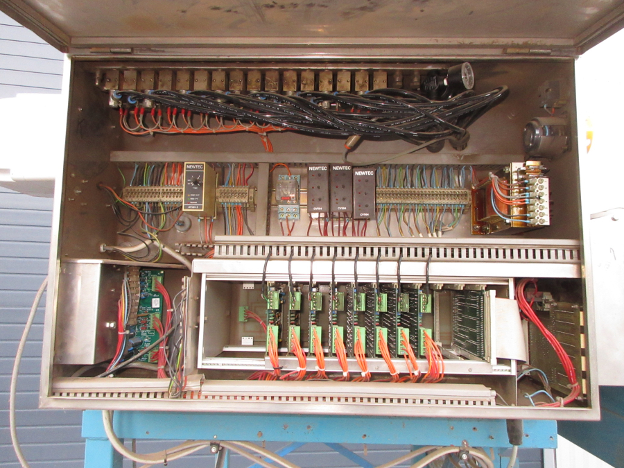 6286 Newtec 2000 linear weigher