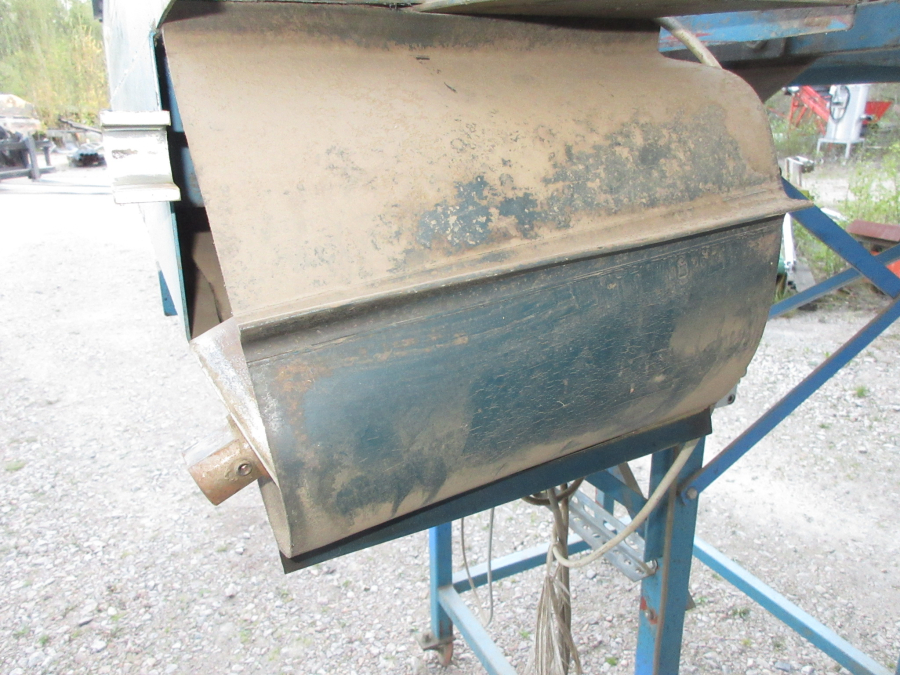 6286 Newtec 2000 linear weigher