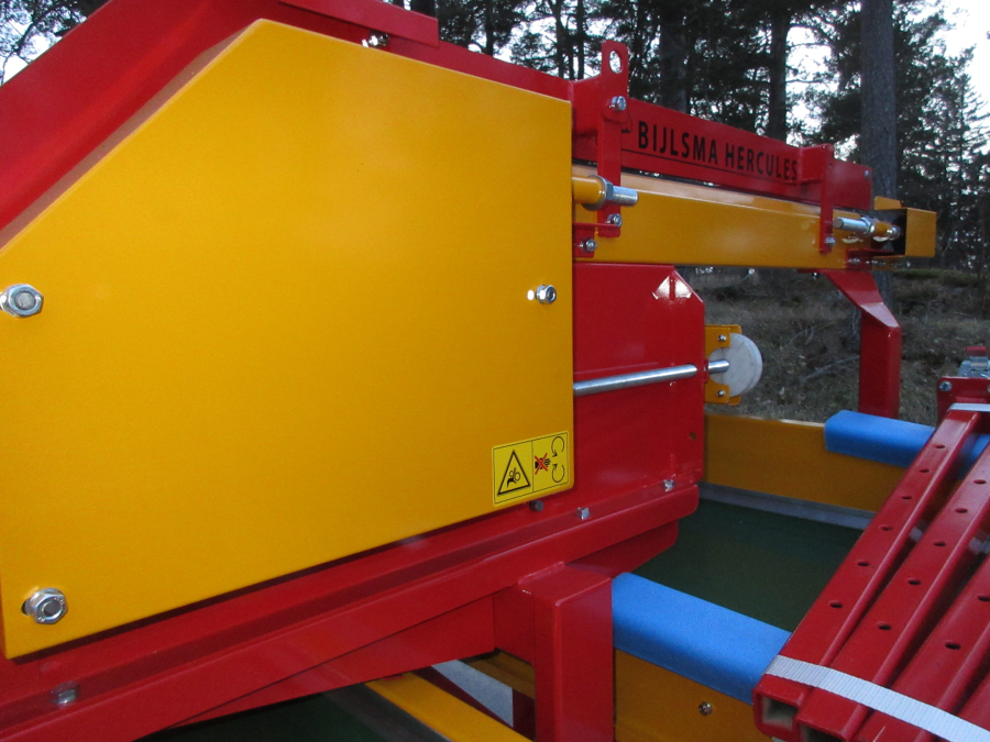 6290 Bijlsma Hercules KS80 clod and stone separator