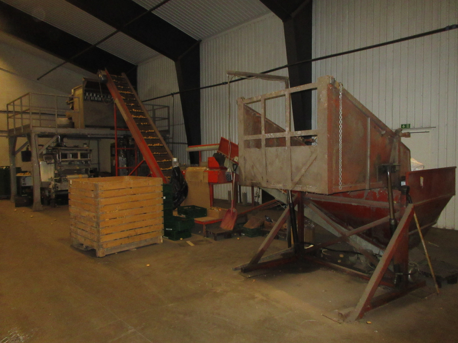 6300 Newtec 3013XL weigher with Jasa and Ilapak vertical baggers