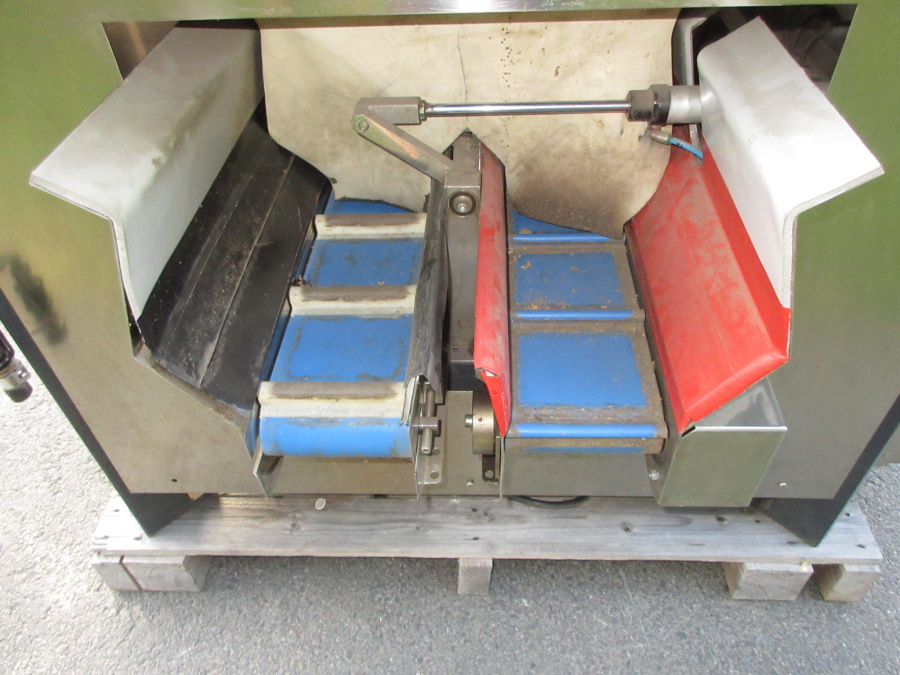 6301 Daumar PA-25 multihead weigher