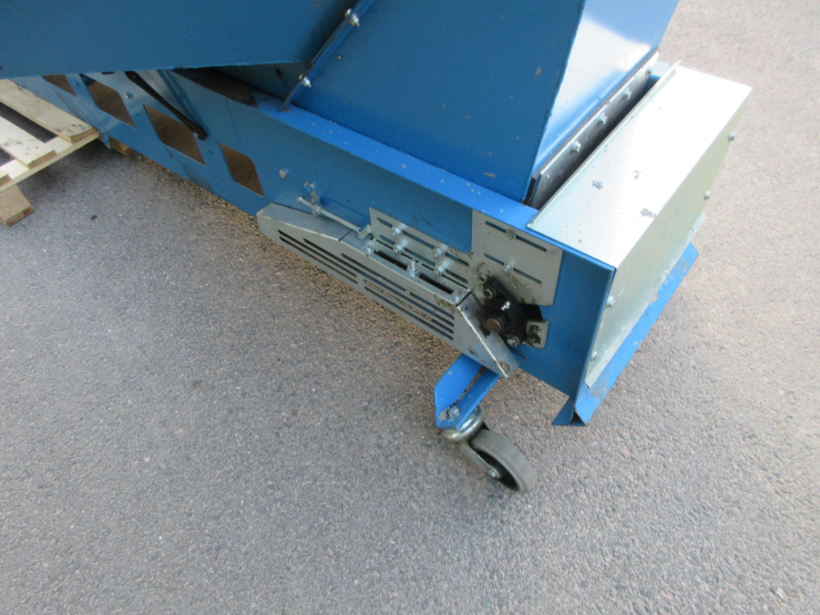 6302 EMVE double big bag filler with elevator