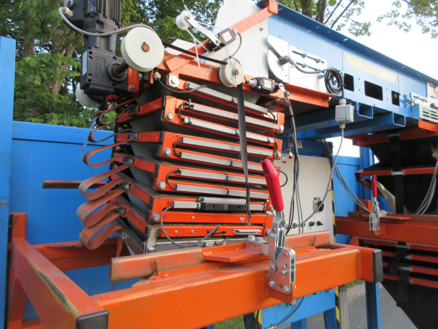 6302 EMVE double big bag filler with elevator