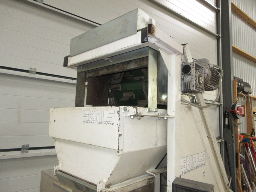 6311 Skals weigher AM422