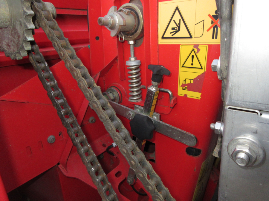 6320 Grimme GL32 F potato planter combi 2 row