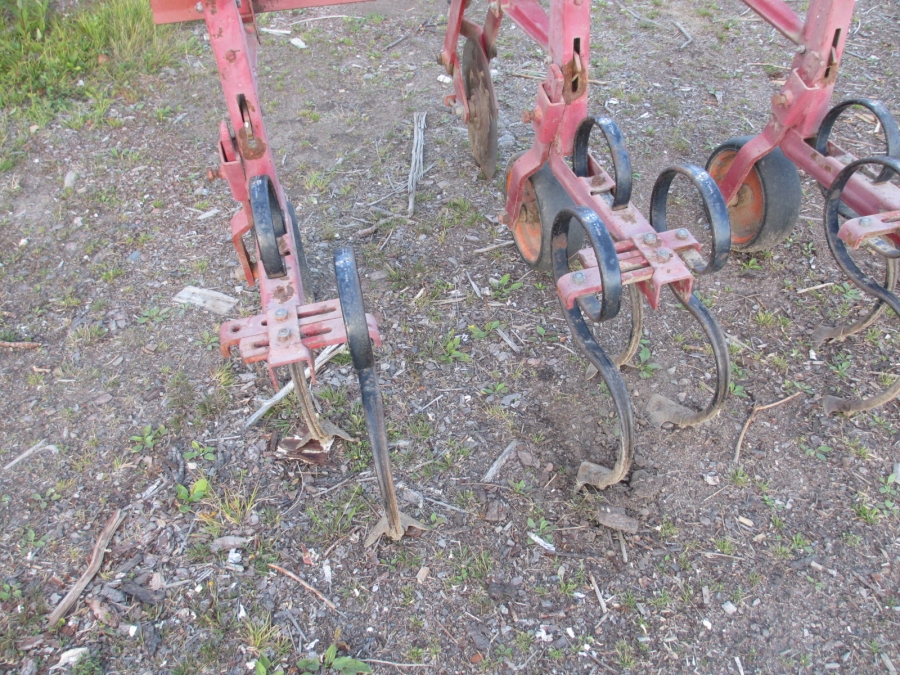 3624 Kongskilde row crop cleaner 10 rows