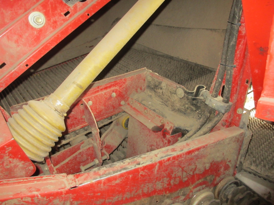 3633 Grimme SE75-55 potato harvester
