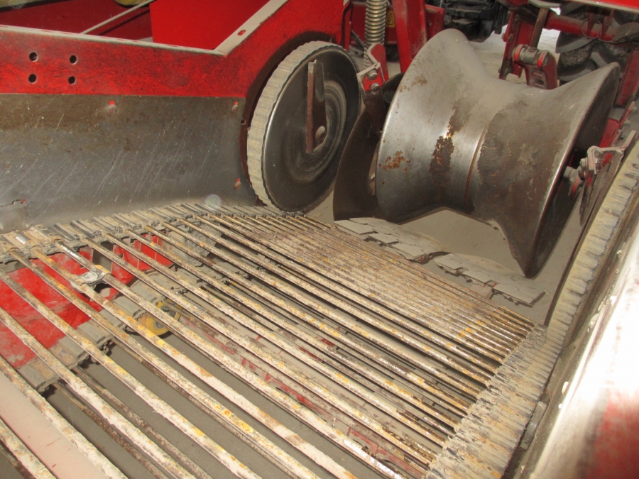 3633 Grimme SE75-55 potato harvester