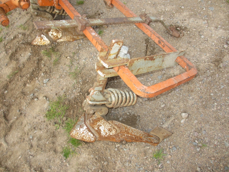 3641 Underhaug potato ridger 
