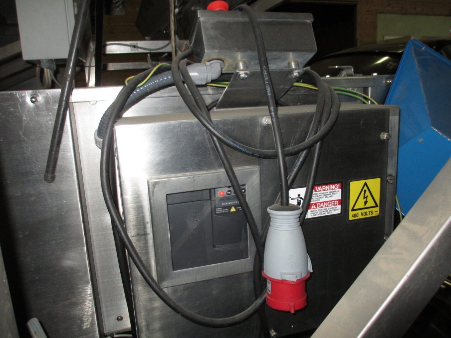 3666 Urschel VSC Segment cutter