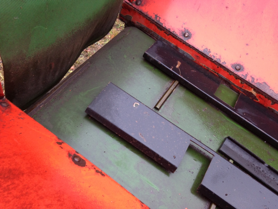 3689 EKKO Feeding conveyor bunker