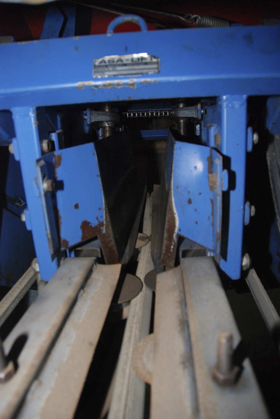 3089 Asa-Lift carrot harvester 1 row with front bunker