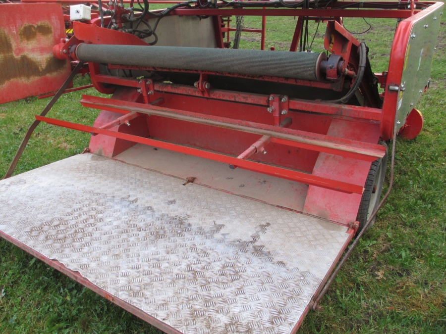 3722 Simon baby leaf harvester