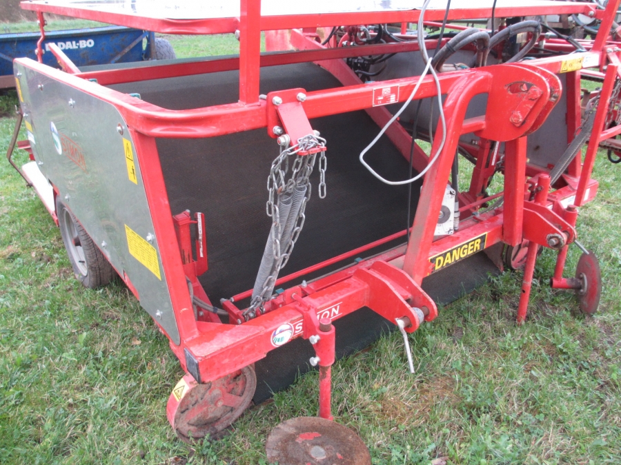 3722 Simon baby leaf harvester