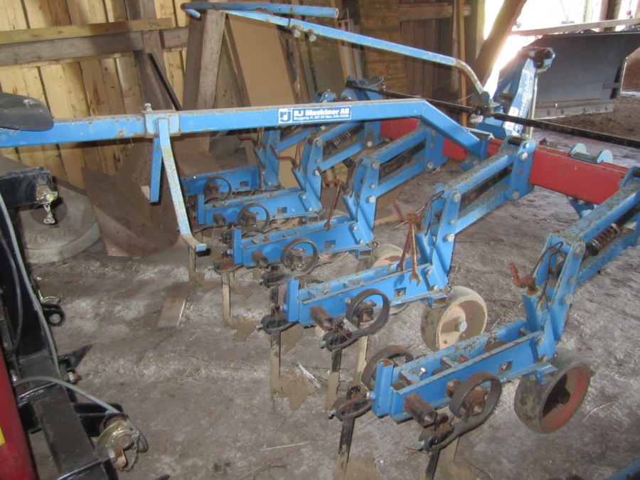 3771 Hatzenbichler row crop cultivator 7 row