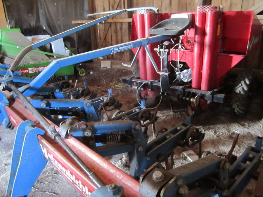 3771 Hatzenbichler row crop cultivator 7 row