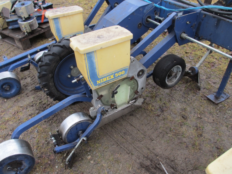 3796 Nibex 500 såmaskin 4+2 rader