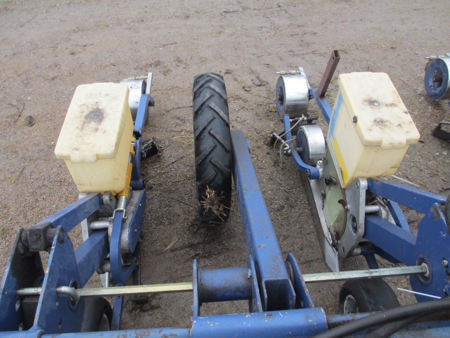 3796 Nibex 500 såmaskin 4+2 rader