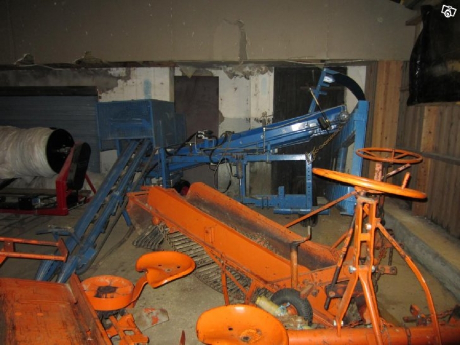 3804 Asa-Lift carrot harvester mounted combi mini