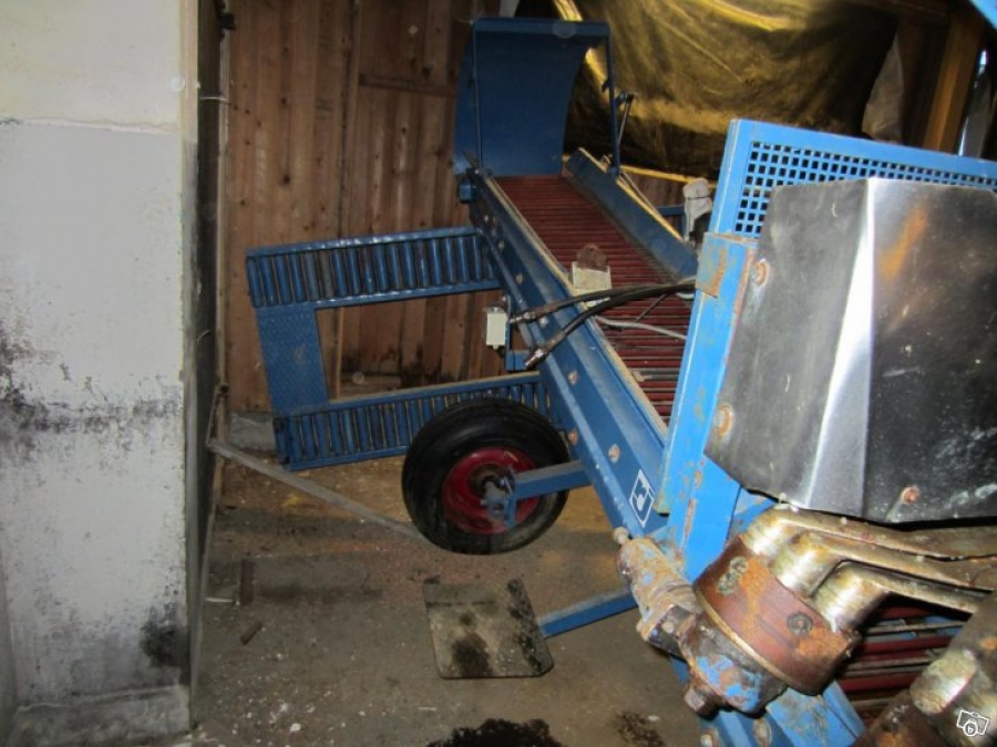 3804 Asa-Lift carrot harvester mounted combi mini