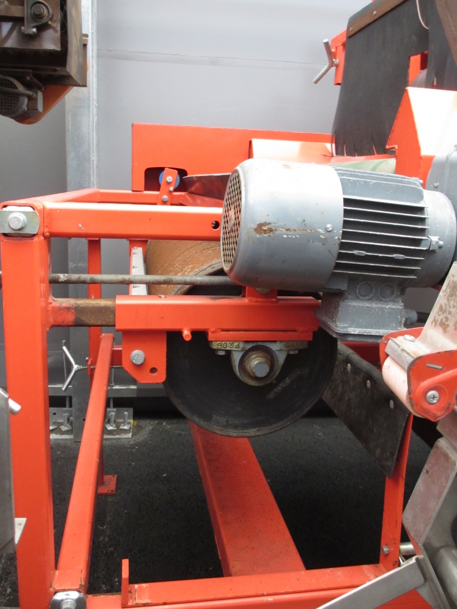 3866 Climax CSKS Stones & Clods Separator