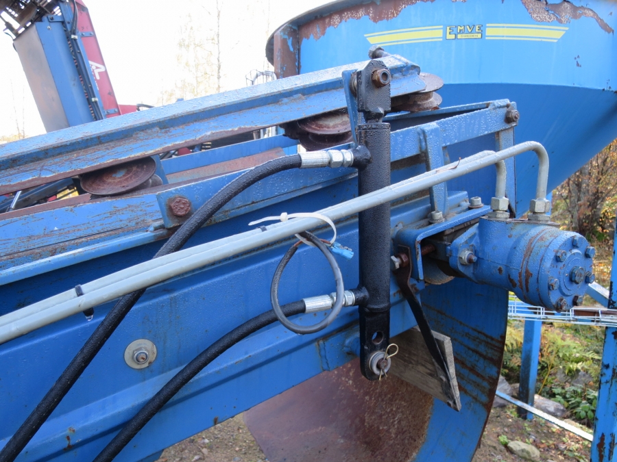 3893 Asa-Lift carrot harvester combi mini
