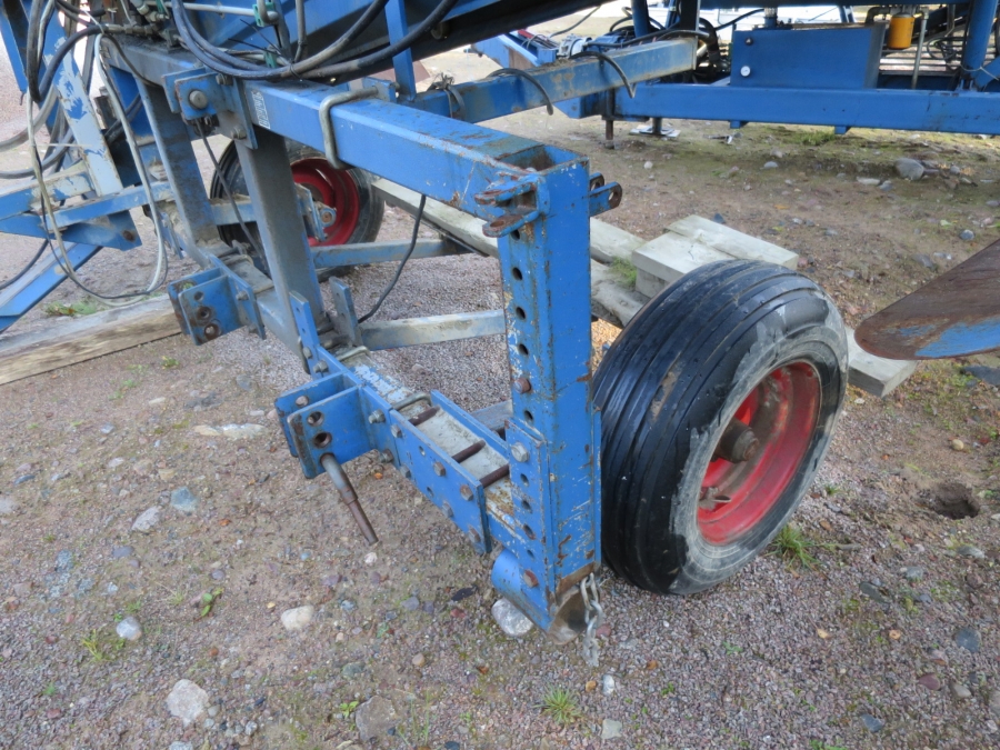 3893 Asa-Lift carrot harvester combi mini