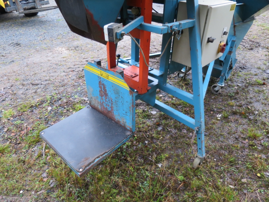 3900 EMVE automatic weigher with double belts