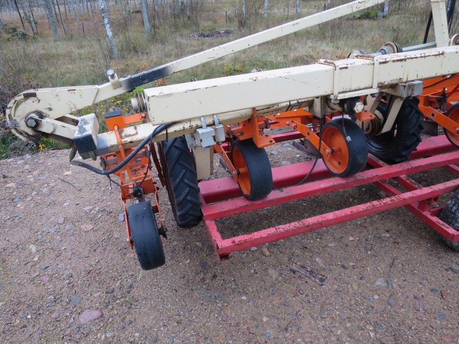 3902 Stanhay precision seeder 9 rows 