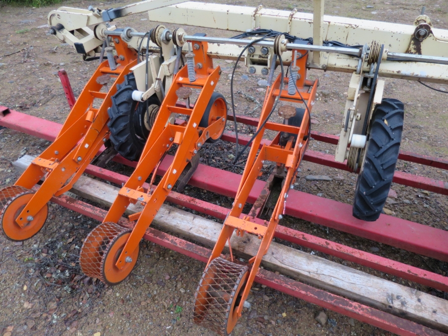 3902 Stanhay precision seeder 9 rows 
