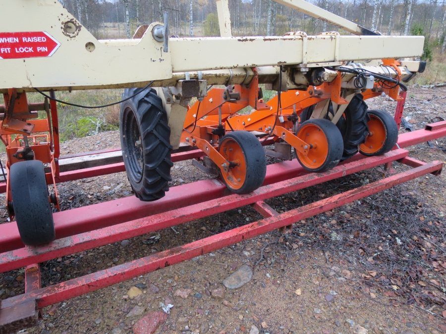 3902 Stanhay precision seeder 9 rows 