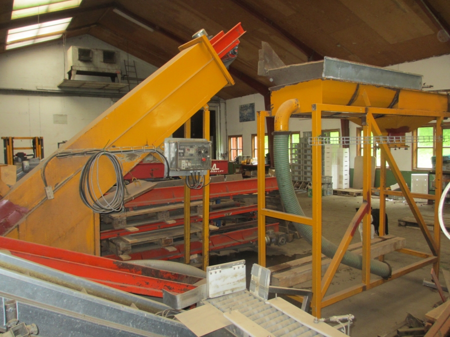 3909 SKALS destoner for washing line