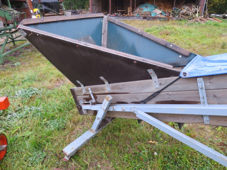 3911 Schouten big bag filler with separate conveyor