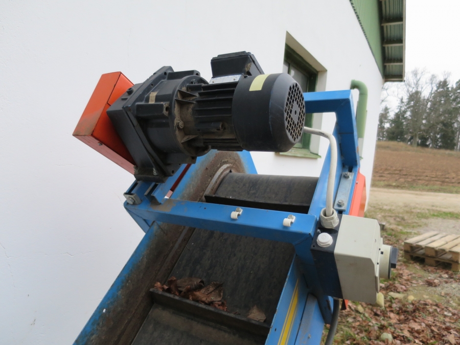 3922 EMVE elevator 2000x350 mm