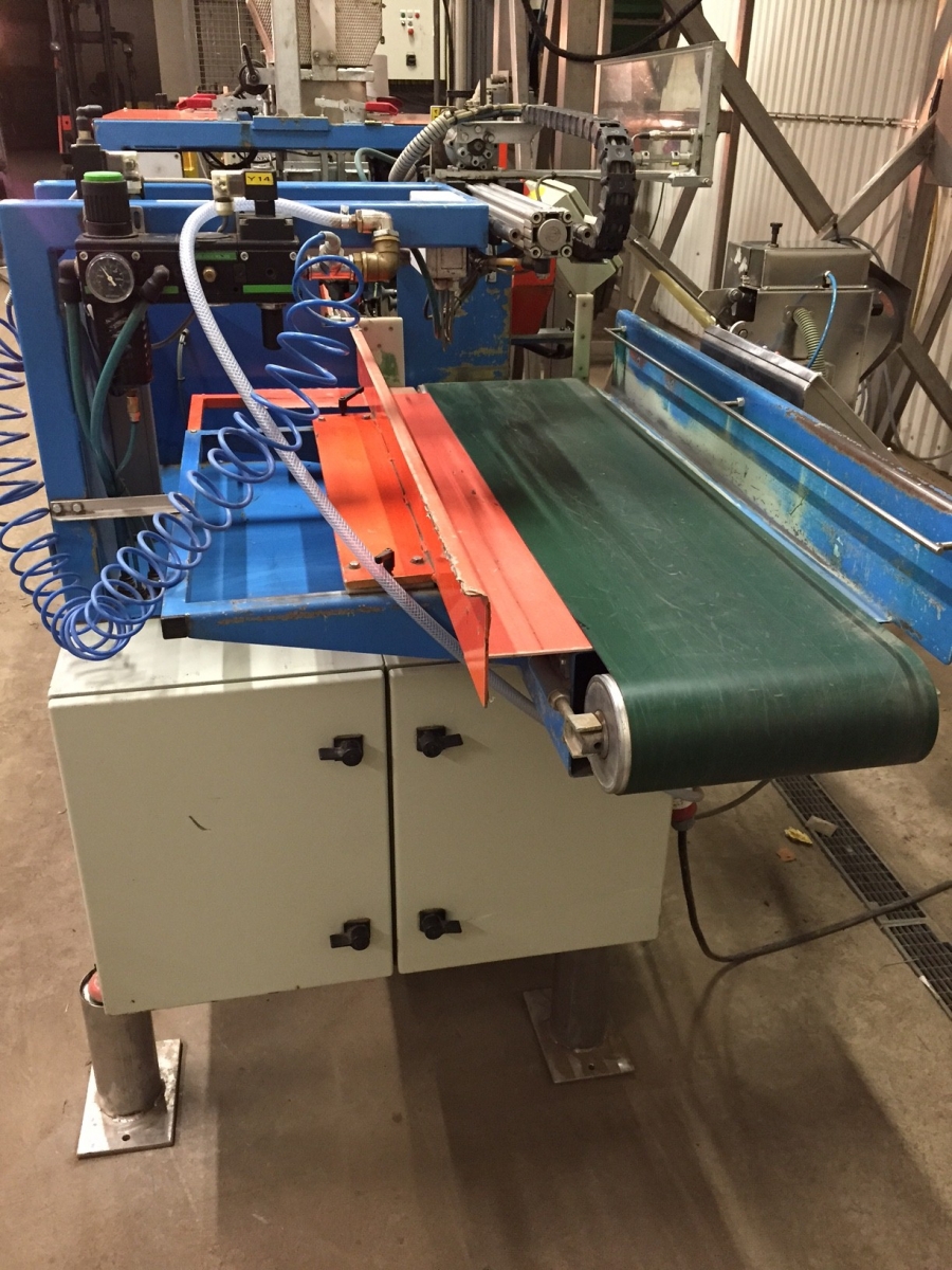 3977 EMVE BE5000 paper bagger