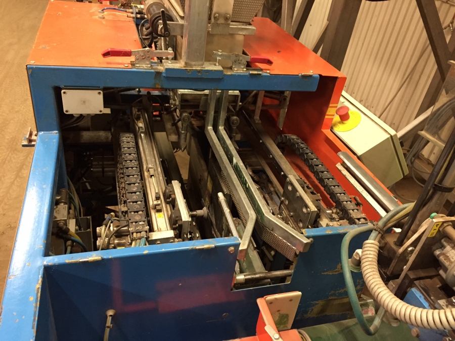 3977 EMVE BE5000 paper bagger
