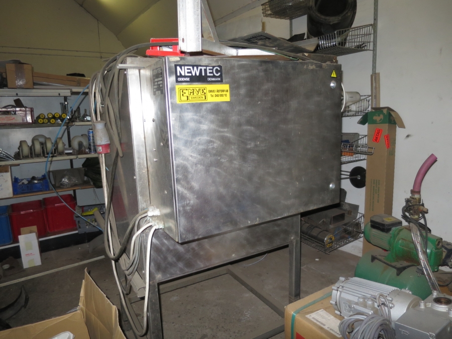 4001 Newtec VB40CC plastic bagger
