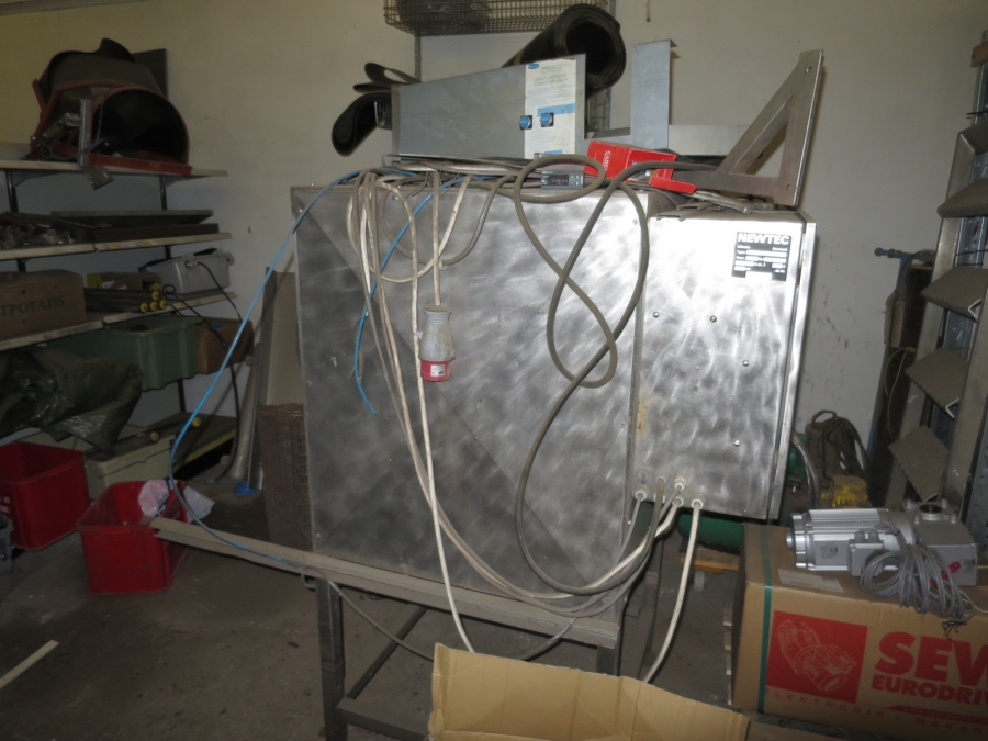 4001 Newtec VB40CC plastic bagger