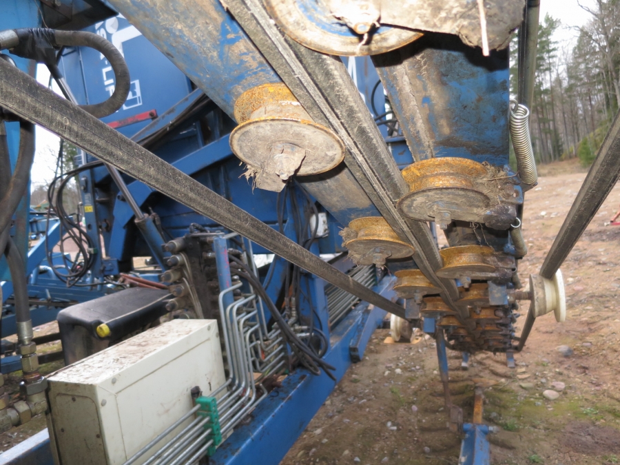 4016 Asa-Lift carrot harvester T-120B 1 row with bunker