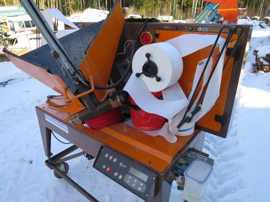 4023  EMPAC Girplus Gircod net clipping machine
