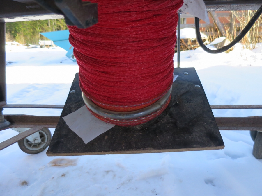 4023  EMPAC Girplus Gircod net clipping machine