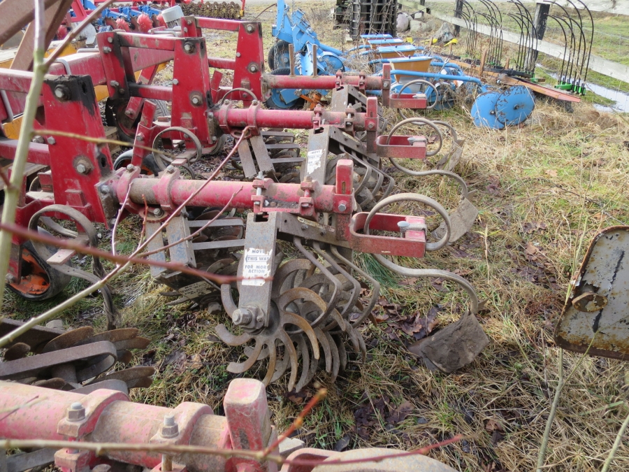 4027 Turbokup 4 row potato ridger / weed control