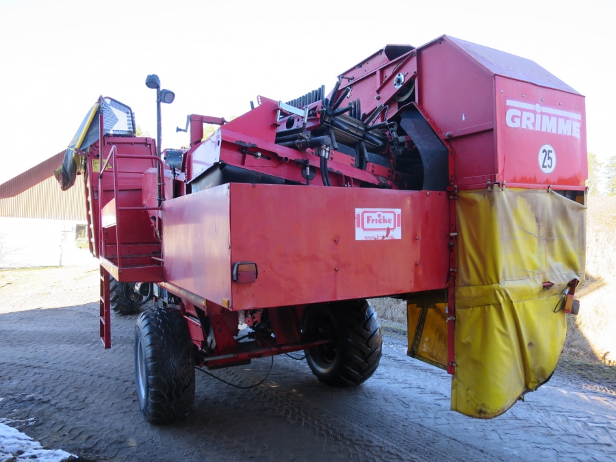 4017 Grimme SE 75-40 potato harvester