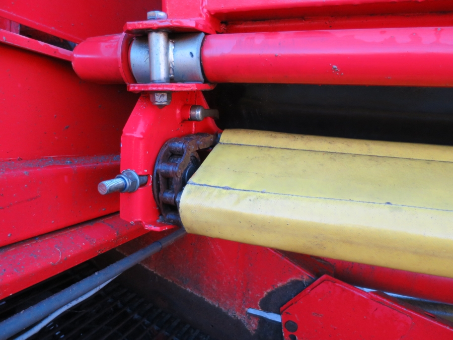 4017 Grimme SE 75-40 potato harvester