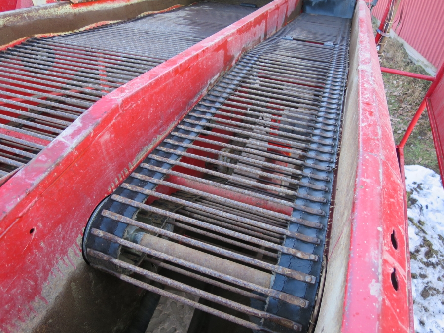 4017 Grimme SE 75-40 potato harvester