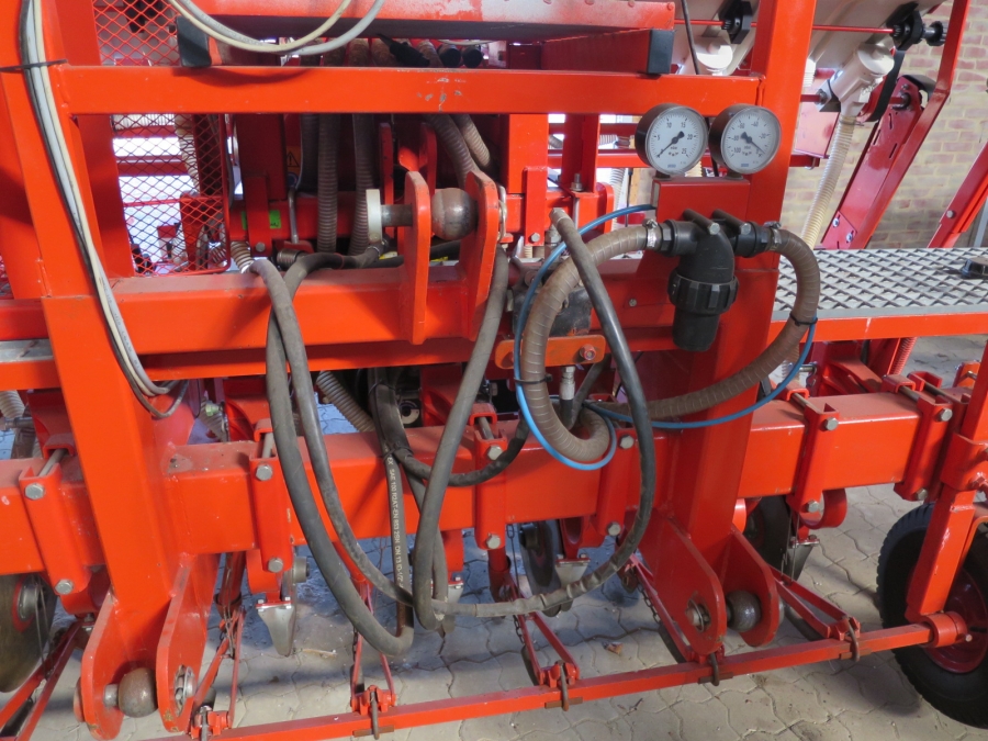 4035 Gaspardo onion seeder / vegetable seeder pneumatic 7 row