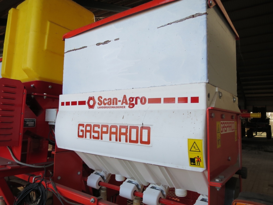 4035 Gaspardo onion seeder / vegetable seeder pneumatic 7 row