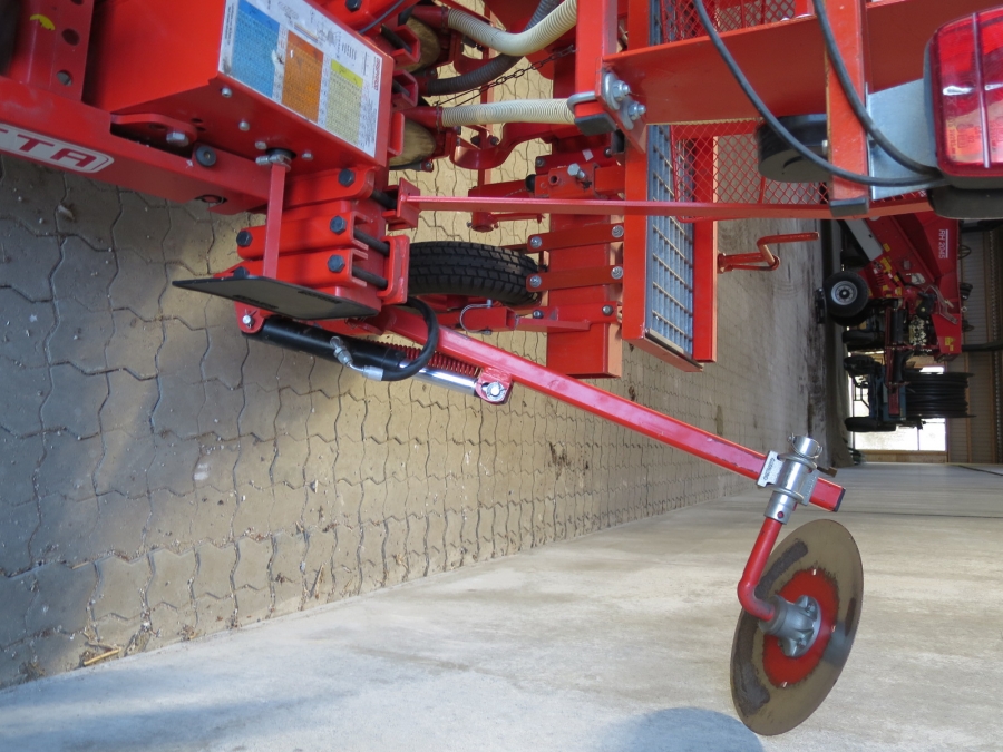 4035 Gaspardo onion seeder / vegetable seeder pneumatic 7 row