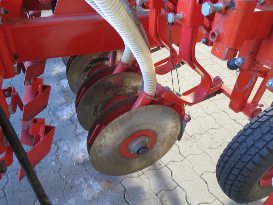 4035 Gaspardo onion seeder / vegetable seeder pneumatic 7 row